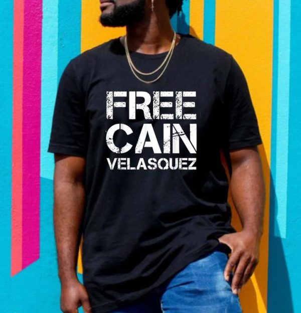 Free Cain Velasquez BnW Unisex T-shirt