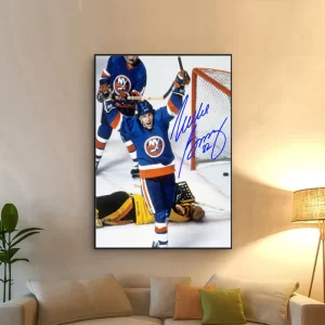 RIP Mike Bossy NHL Auctions Mike Bossy New York Islanders 1982 Stanley Cup Finals Wall Art Home Decor Poster Canvas