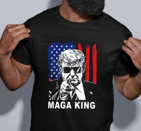 Maga King Trump Unisex T-shirt