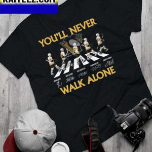 Pittsburgh Penguins Abbey Road You’ll Never Walk Alone Signatures Gifts T-Shirt