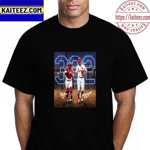 322 Starts As A Battery Of Molina vs Wainwright In St Louis Cardinals Vintage T-Shirt
