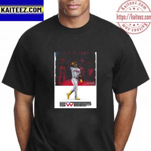 Atlanta Braves Four Game Sweep Vintage T-Shirt