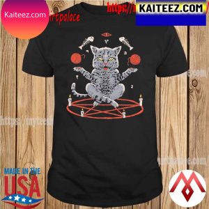 Devious Cat Halloween Black Cat Witch T-Shirt