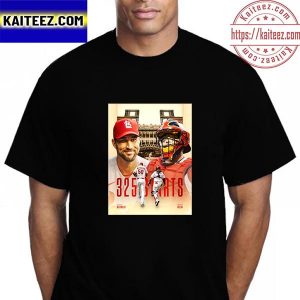 Adam Wainwright And Yadier Molina 325 Starts In MLB Vintage T-Shirt