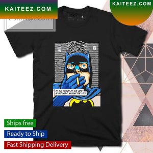 Batman to the centre of the city in the night waiting for you T-shirt