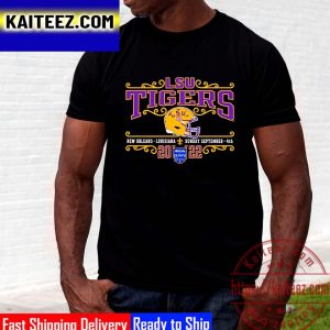 LSU Tiger Sugar Bowl Kickoff 2022 Helmet Vintage T-Shirt