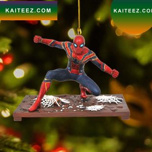 PREMIUM Spiderman fighting CHRISTMAS ORNAMENT