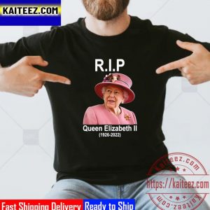 RIP Her Majesty Queen Elizabeth II 1926 2022 At 96 Vintage T-Shirt