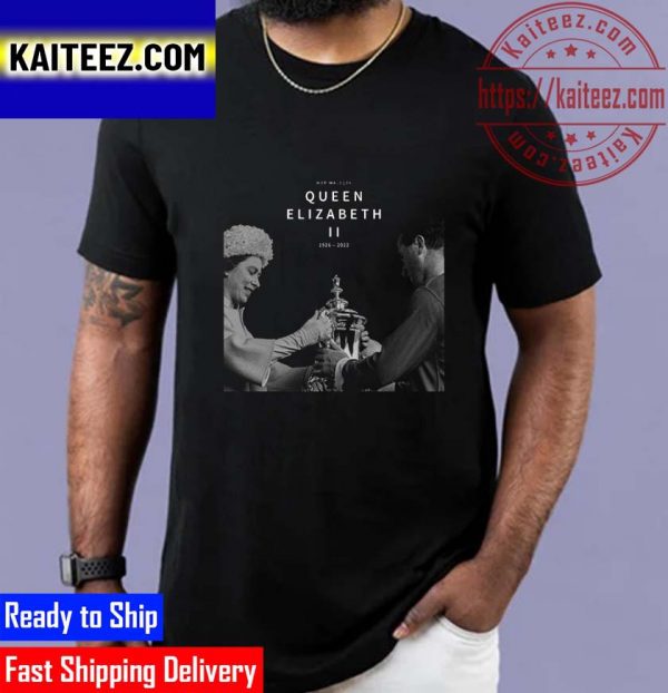 RIP Her Royal Highness The Queen Elizabeth II 1926 2022 Vintage T-Shirt