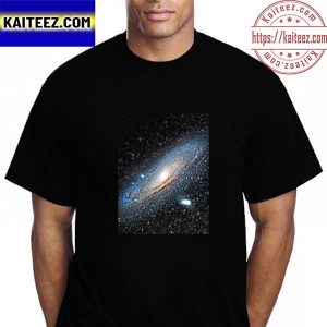 The Andromeda Galaxy By Hubble Space Telescope Vintage T-Shirt