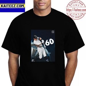 The New York Yankees Aaron Judge Hits Home Run No 60 In MLB Vintage T-Shirt