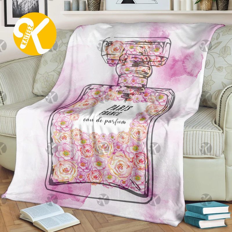 Chanel No.5 Perfume Bottle With Peonies Pattern In White Background Blanket  - Kaiteez