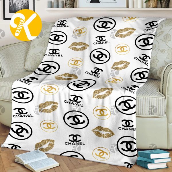 Chanel Signature Logo Patten With Golden Lips In White Background Blanket