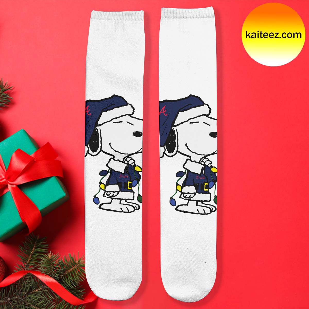 Snoopy x MLB Atlanta Braves Christmas Socks