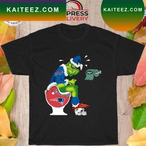 The Grinch Buffalo Bills Shit On Toilet New England Patriots Christmas T-shirt