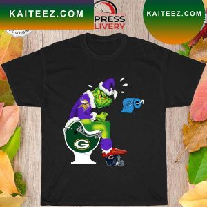 The Grinch Minnesota Vikings Shit On Toilet Green Bay Packers Christmas T-Shirt