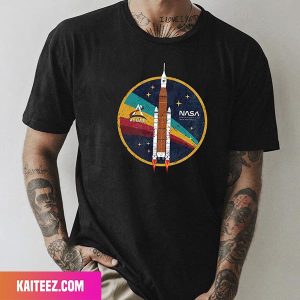 Artemis Emblem Vintage Texture NASA Program Moon Exploration Fan Gifts T-Shirt