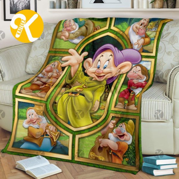 Disney Dopey Dwarf Cartoon Scenes Christmas Throw Blanket