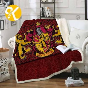 Harry Potter Gryffindor Signature Symbol In Red Royal Pattern Background Sherpa Throw Blanket