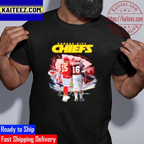 Kansas City Chiefs Patrick Mahomes #15 Len Dawson #16 Signature Vintage T-Shirt