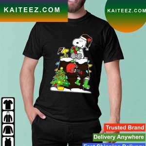 NFL Cleveland Browns Snoopy And Woodstock Christmas T-shirt