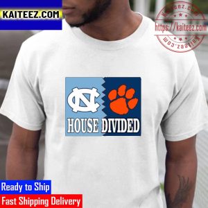 North Carolina Tar Heels Vs Clemson Tigers House Divided Vintage T-Shirt