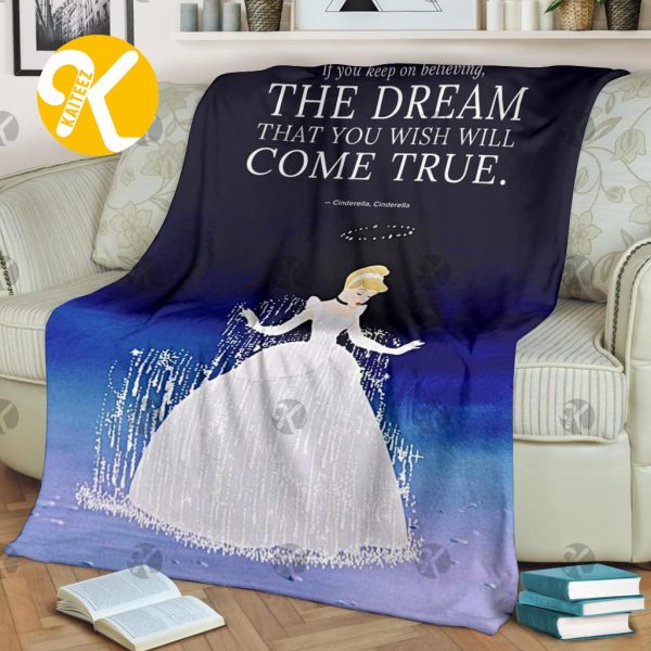 Vintage Disney Princess The Dream Come True Cinderella Dressed Up Throw Blanket