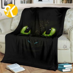 Vintage Disney Toothless Face Night Fury How To Train Your Dragon Throw Blanket