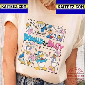 Disney Vacation 2023 Donald Daisy Disneyworld Disneyland Family Vintage T-Shirt