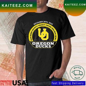 Oregon Ducks San Diego County Credit Union Holiday Bowl 2022 T-Shirt