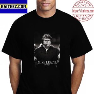 RIP Pirate Mike Leach 1961 2022 Vintage T-Shirt