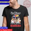 Real Women Love Football Smart Women Love The Buffalo Bills Signatures Vintage T-Shirt