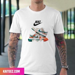 Tearaway Upper On The Jarritos x Nike SB Dunk Low Fashion T-Shirt
