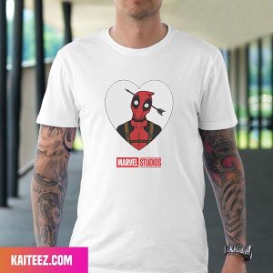 Deadpool 3 Marvel Studios Funny Fall In Love Happy Valentine Day Style T-Shirt