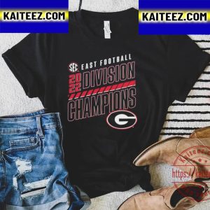 Georgia Bulldogs 2022 SEC East Division Football Champions Slanted Knockout Vintage T-Shirt