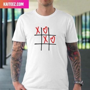 Happy Valentine Day Tich-Tac-Toe Game Heart Unique T-Shirt