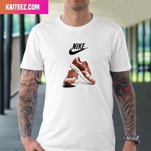 Patta x Nike Air Max 1 Dark Russet Unique T-Shirt