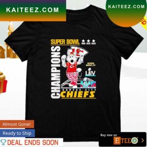 K. C. Wolf Kansas City Chiefs super bowl champions trophy T-shirt