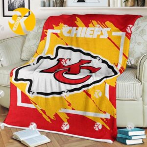 Kansas City Chiefs Artwork Logo In Yellow And Red For Fans Blanket