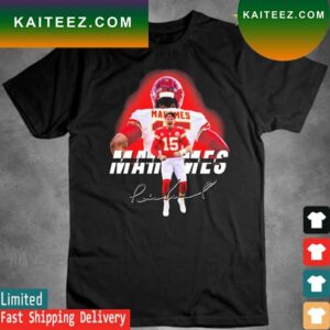 Official Patrick Mahomes Kansas City Chiefs Super Bowl Championship Signature T-Shirt