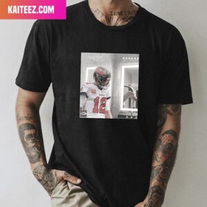 Tom Brady The GOAT Tampa Bay Buccaneers With His Signature Fashion T-Shirt