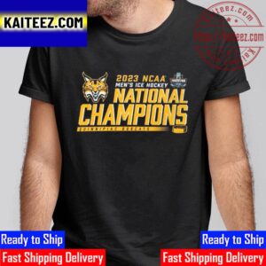 2023 NCAA Mens Ice Hockey National Champions Quinnipiac Bobcats Unisex T-Shirt