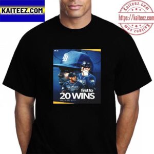 Tampa Bay Rays First To 20 Wins In MLB Vintage T-Shirt