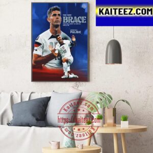 Christian Pulisic Has The First USMNT Brace Vs Mexico Since Michael Bradley In 2009 Art Decor Poster Canvas