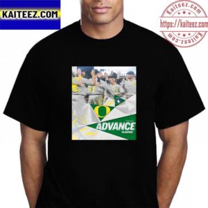 Oregon Duck Baseball Is Headed To The 2023 NCAA Super Regionals Road To Omaha Vintage T-Shirt