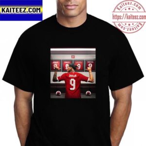Liverpool Announce Darwin Nunez Wear Their No 9 Shirt Next Season Vintage T-Shirt