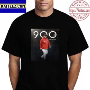 Terry Francona 900 Franchise Wins With Cleveland Guardians In MLB Vintage T-Shirt