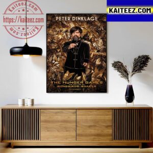Peter Dinklage as Casca Cas Highbottom In The Hunger Games The Ballad Of Songbirds And Snakes Art Decor Poster Canvas