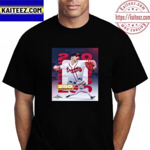 Spencer Strider Is The First Pitcher To 250 Strikeouts in This MLB Season Vintage T-Shirt