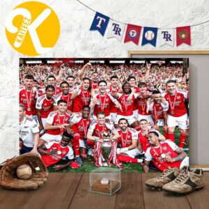 Arsenal Premier League Champions 2025 2026 Celebrates With Fans Home Decor Poster Canvas